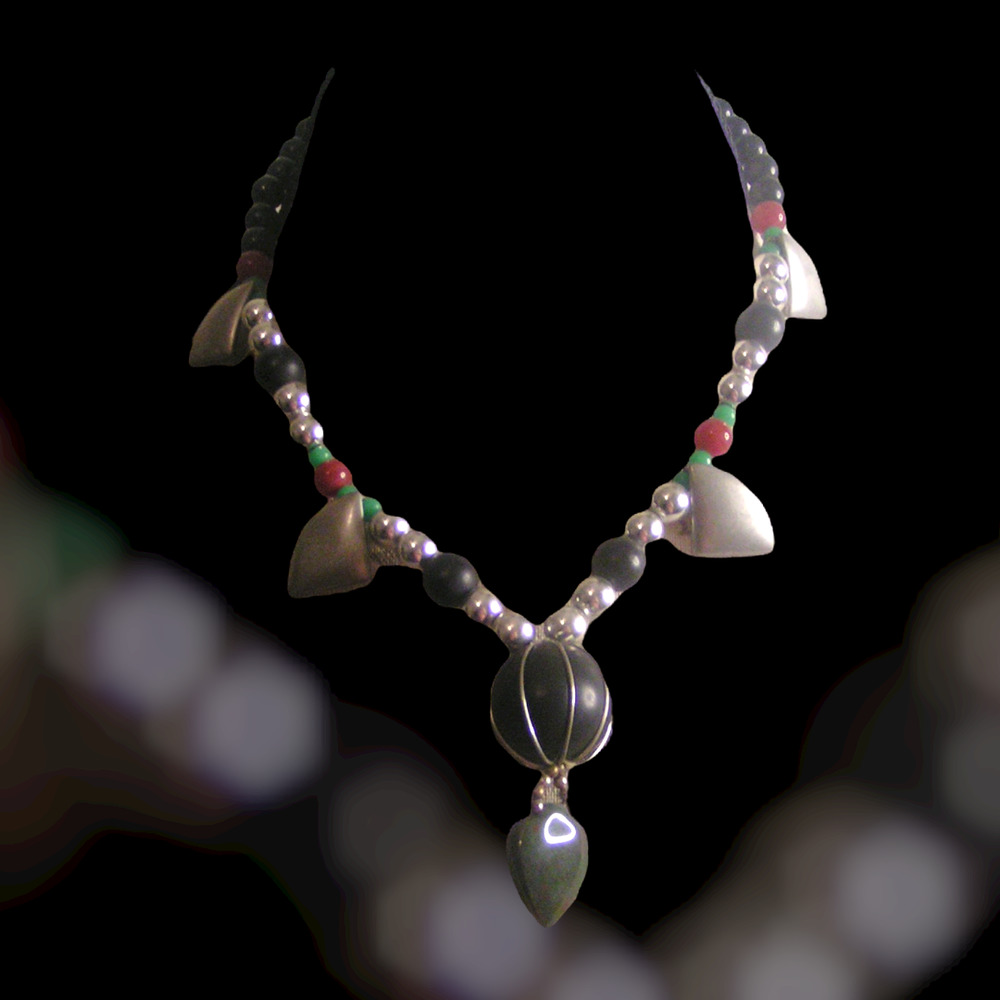 Beautiful Rare Alexis Kirk Beaded Necklace - Picture 2 of 15